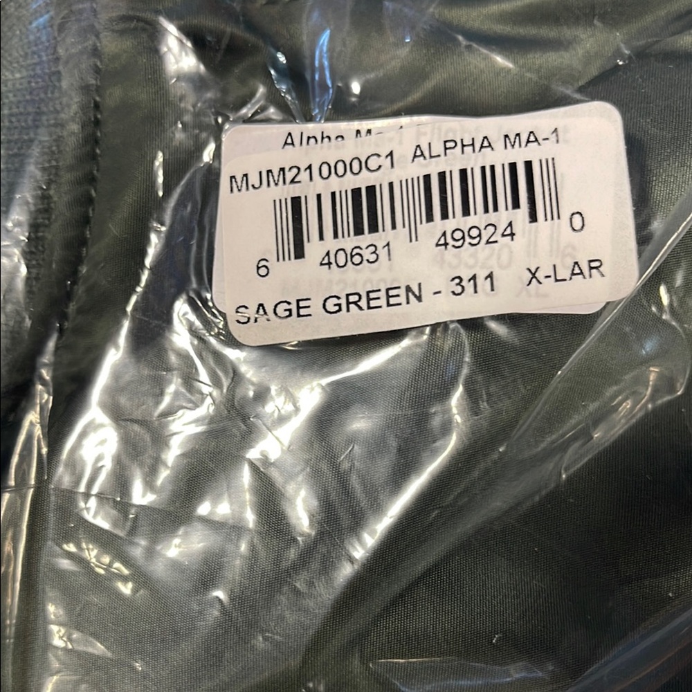Alpha MA-1 Sage Green Jacket Size XL NIB